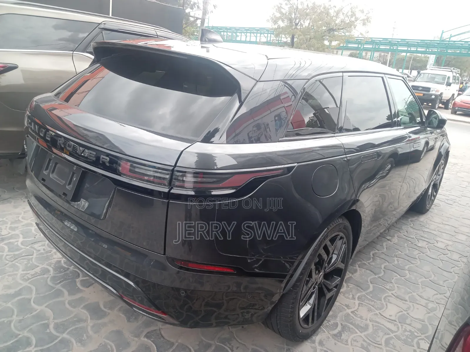 Land Rover Range Rover Velar 2023 Black