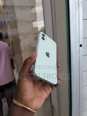 Apple iPhone 12 64 GB Green