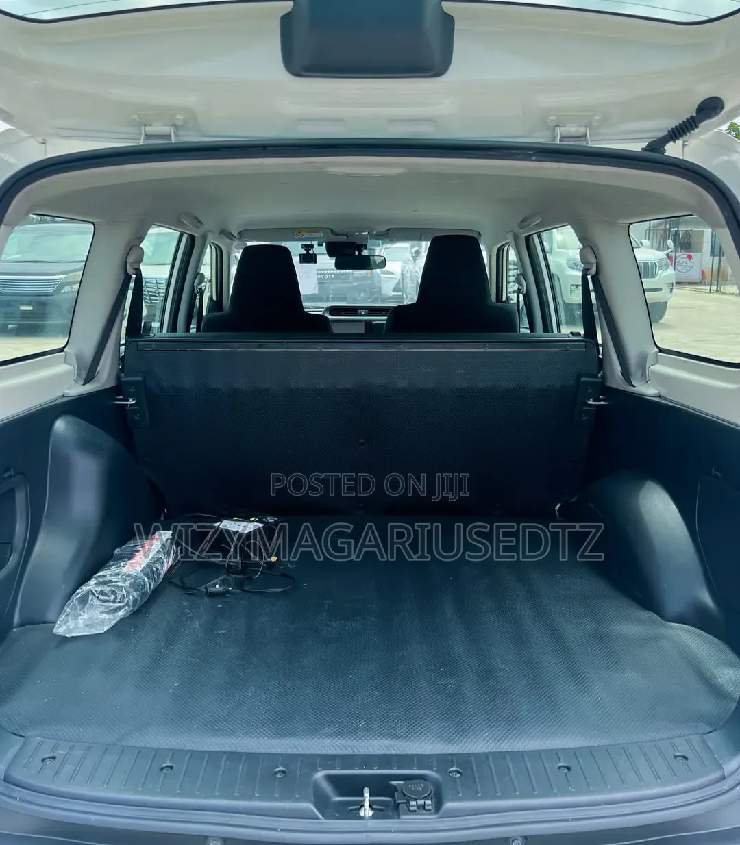 Toyota Probox 2020 Off white