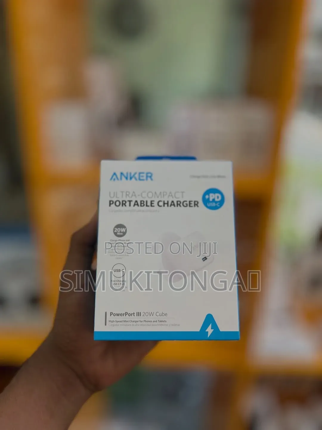  Anker Fast Charger W20