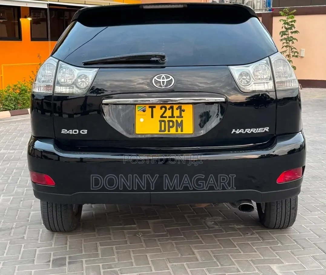 Toyota Harrier 2006 Black