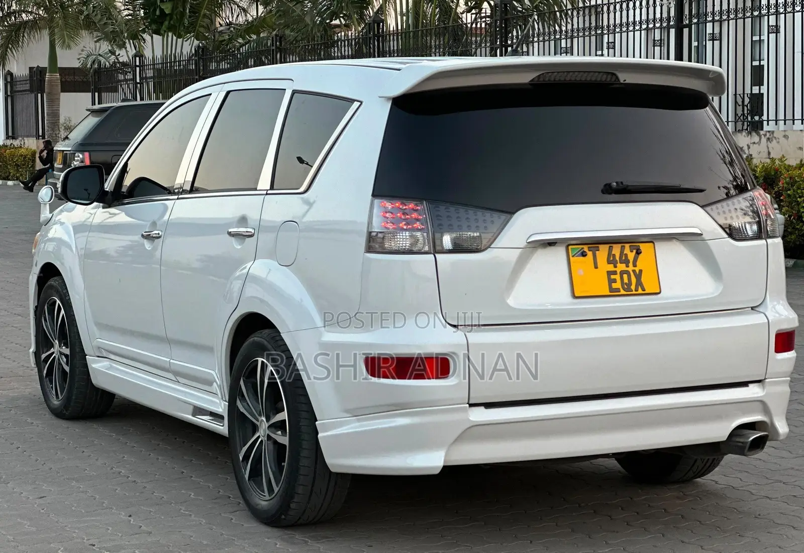 Mitsubishi Outlander 2012 White