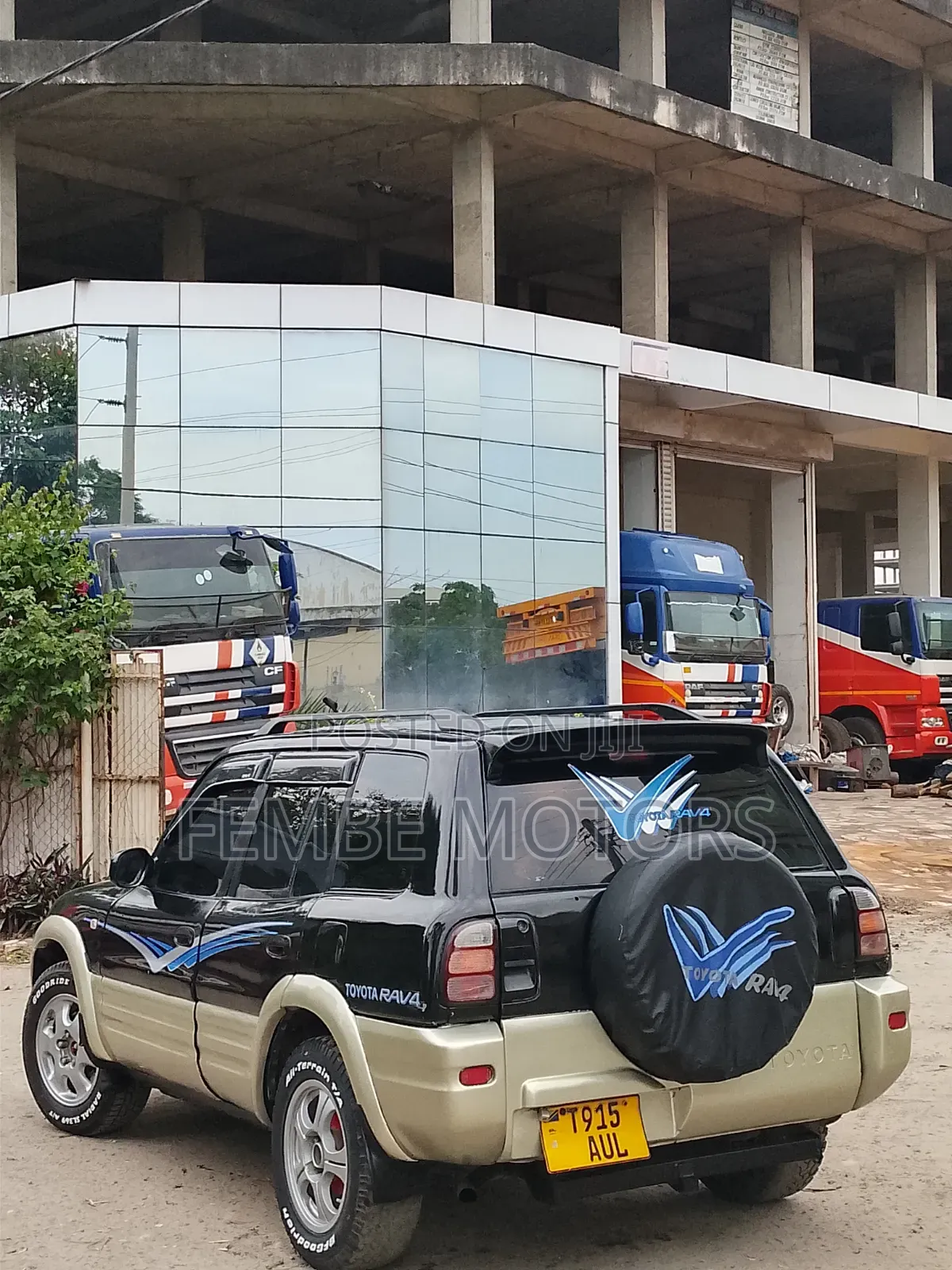 Toyota RAV4 1999 Black