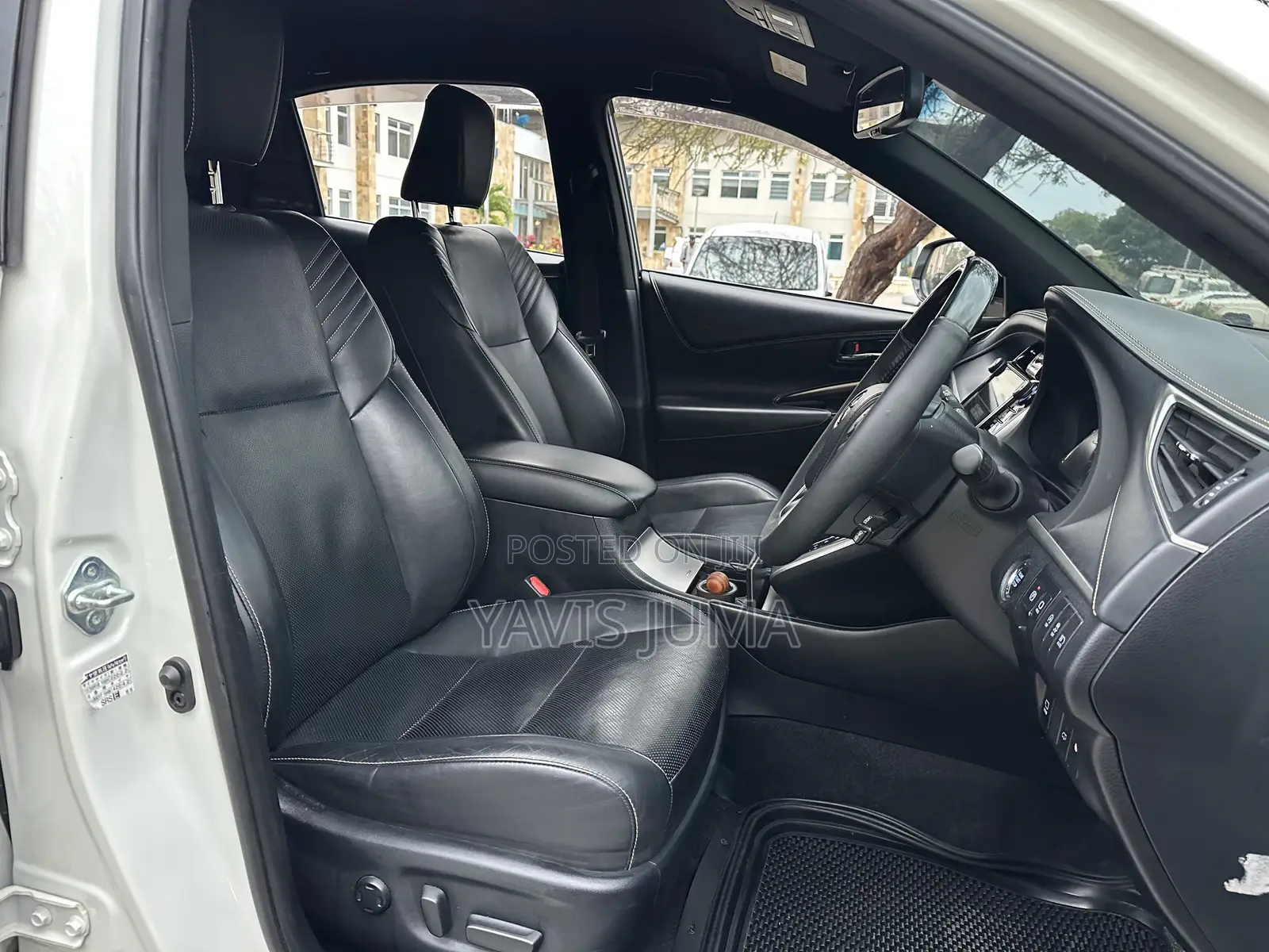 Toyota Harrier 2018 White