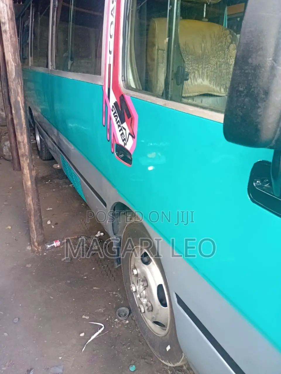 Toyota Coaster 2004 Blue