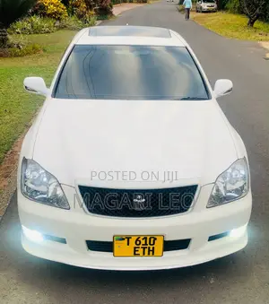 Toyota Crown 2007 Pearl