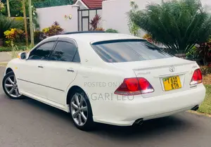 Toyota Crown 2007 Pearl