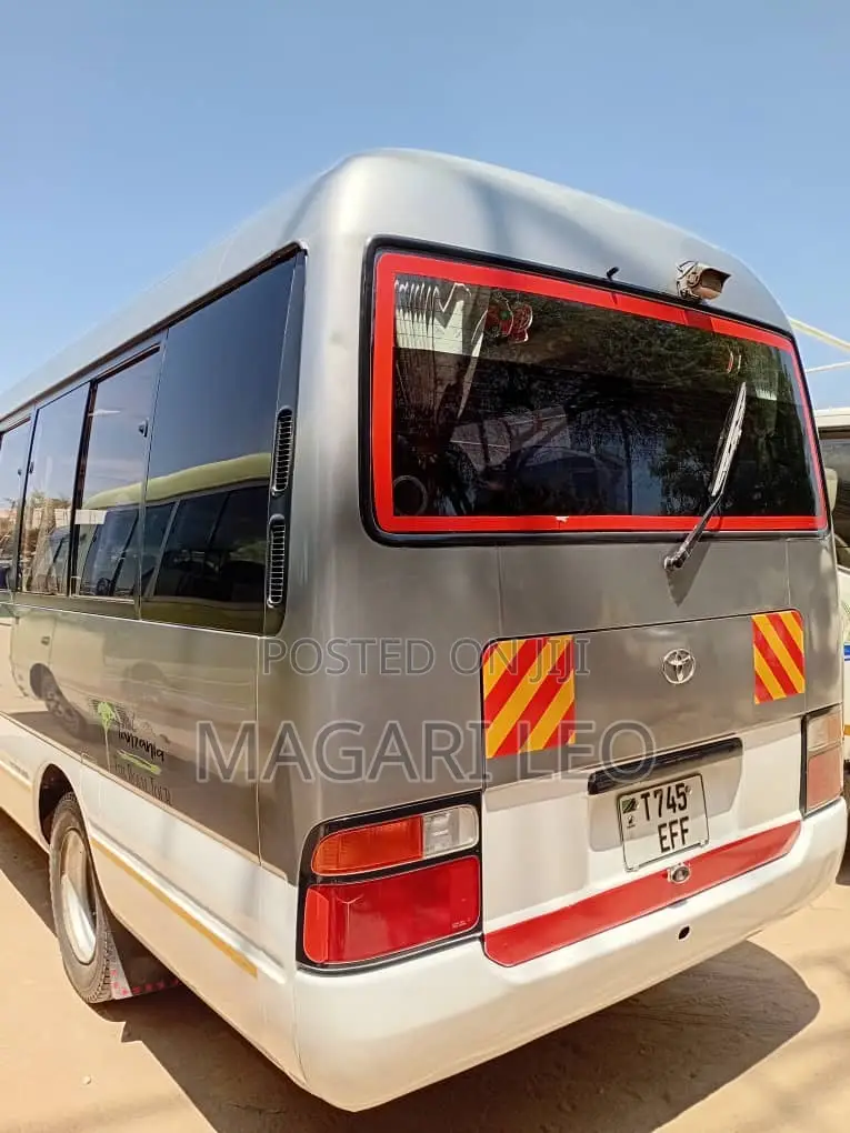 Toyota Coaster 2004 Grey