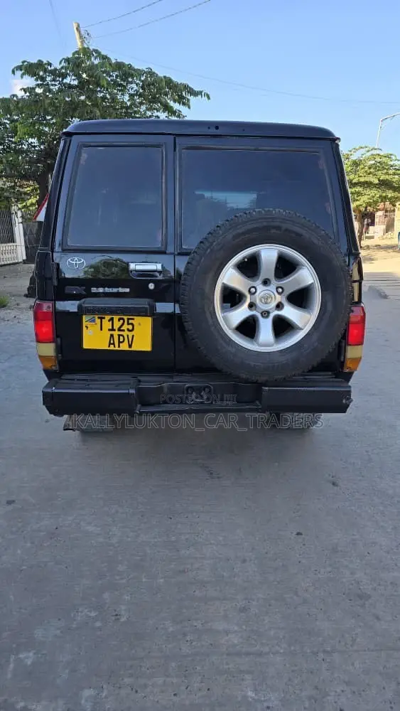 Toyota Land Cruiser Prado 1995 Black
