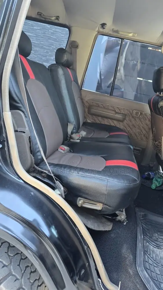 Toyota Land Cruiser Prado 1995 Black
