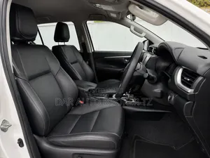 Toyota Fortuner 2024 White