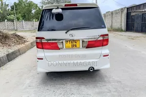 Toyota Alphard 2004 White