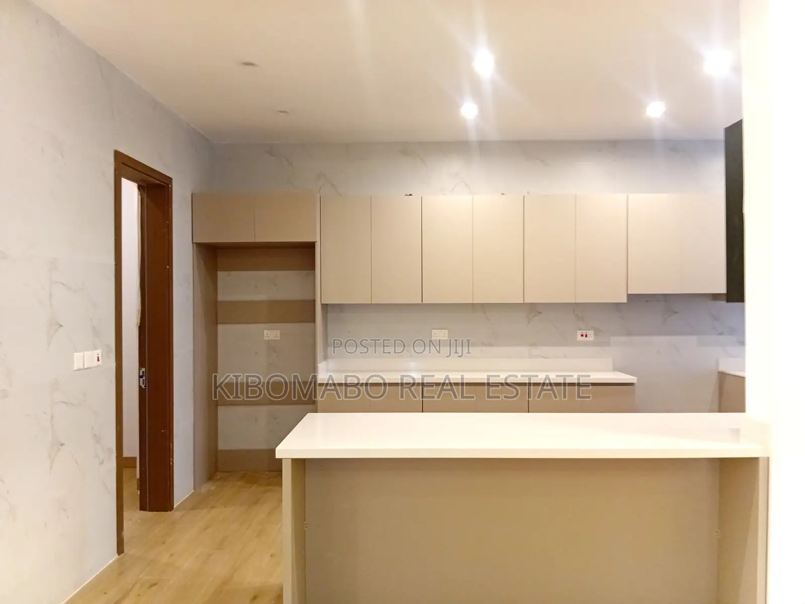 Furnished 4bdrm Apartment in Masaki for sale