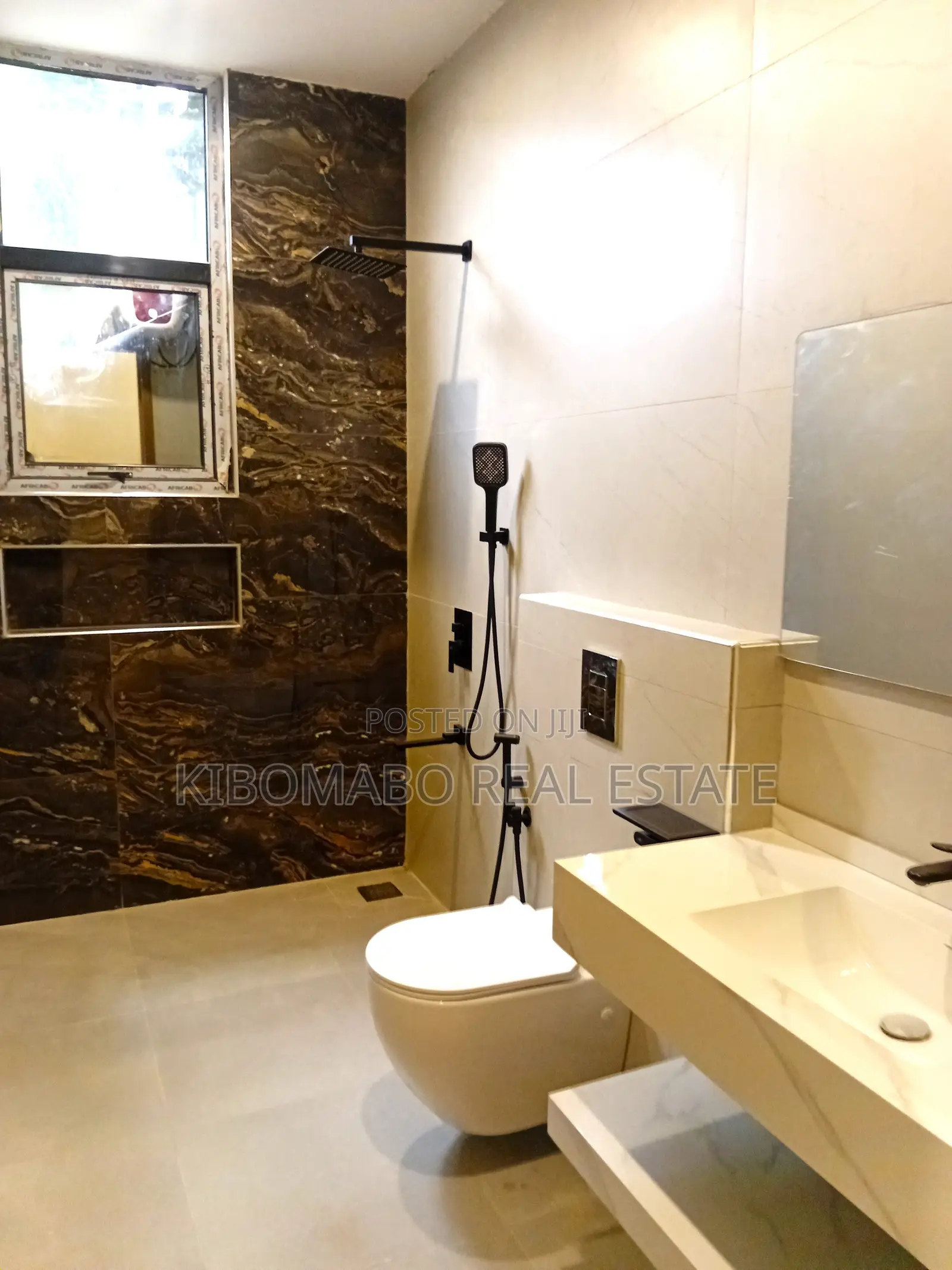 Furnished 4bdrm Apartment in Masaki for sale