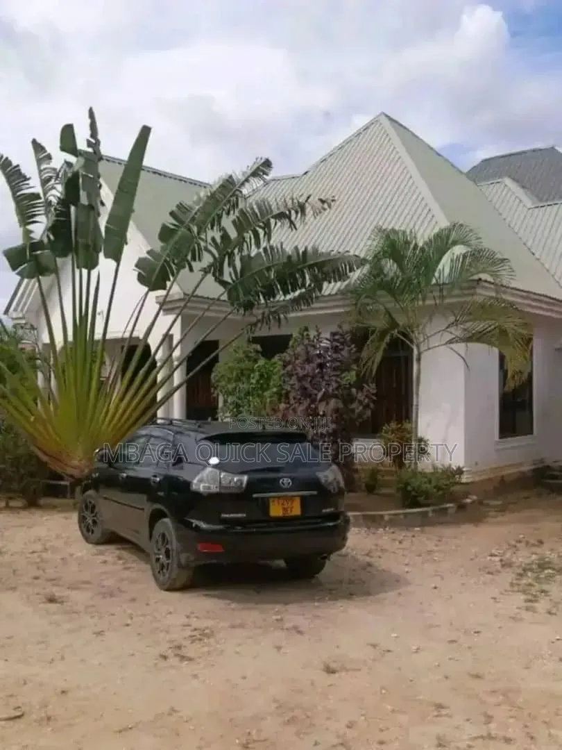 4bdrm House in Bunju for sale