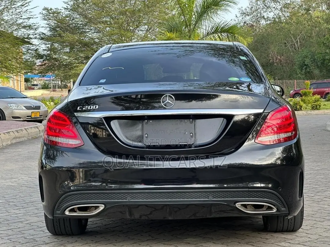 Mercedes-Benz C-Class 2015 Black
