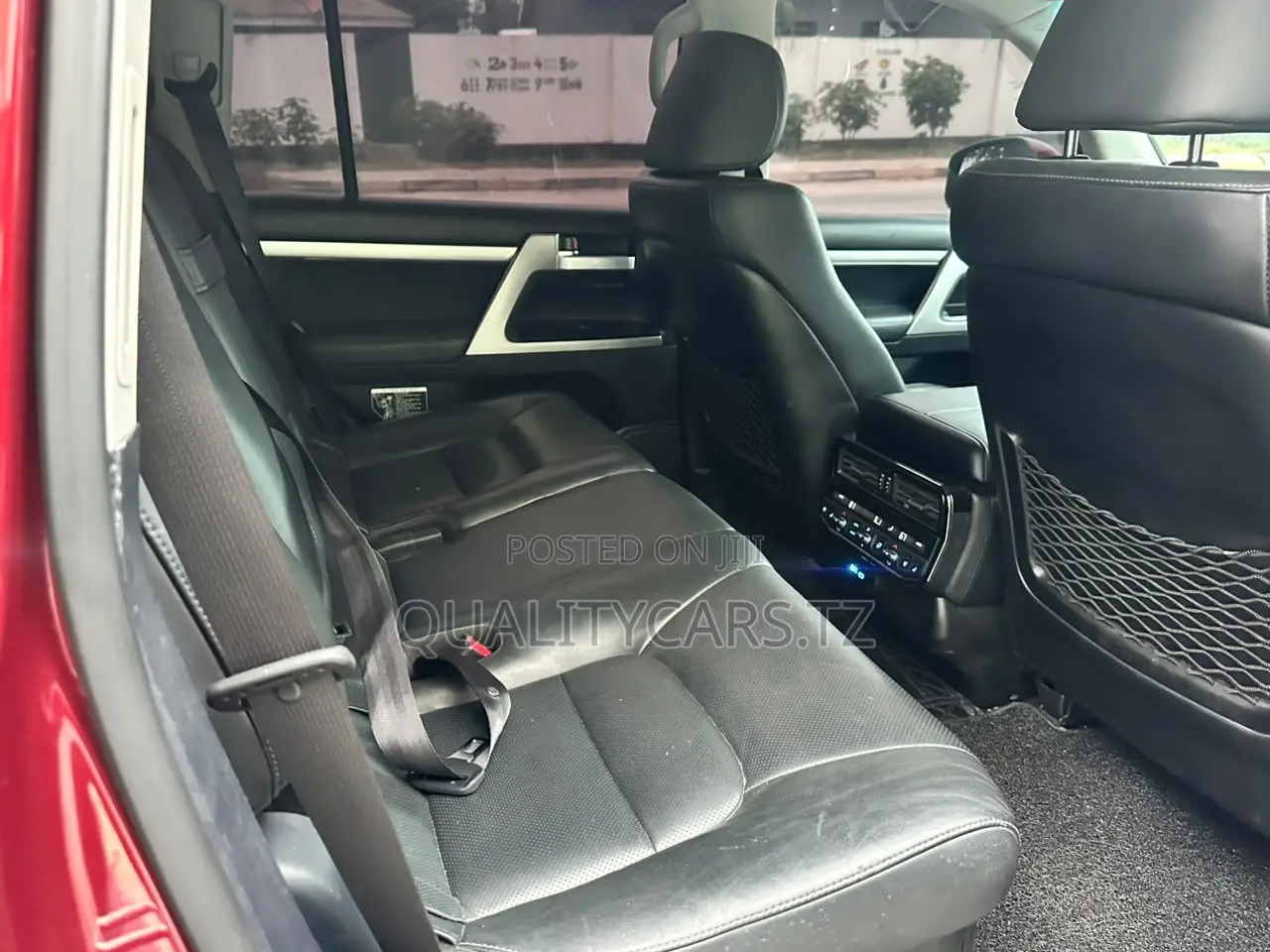 Toyota Land Cruiser 2013 Red