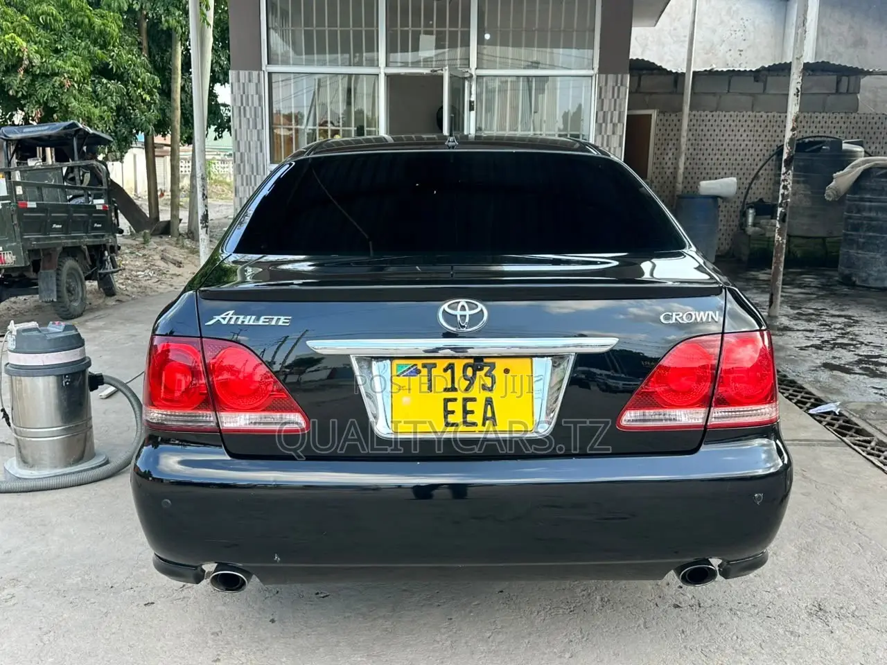 Toyota Crown Royale 2005 Black