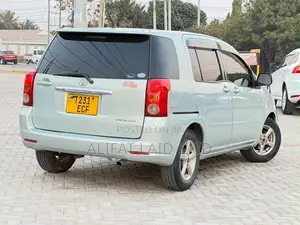 Toyota Raum 1.5 AWD 2004 Blue
