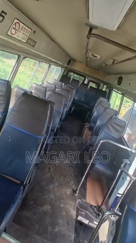 Toyota Coaster 2004 White