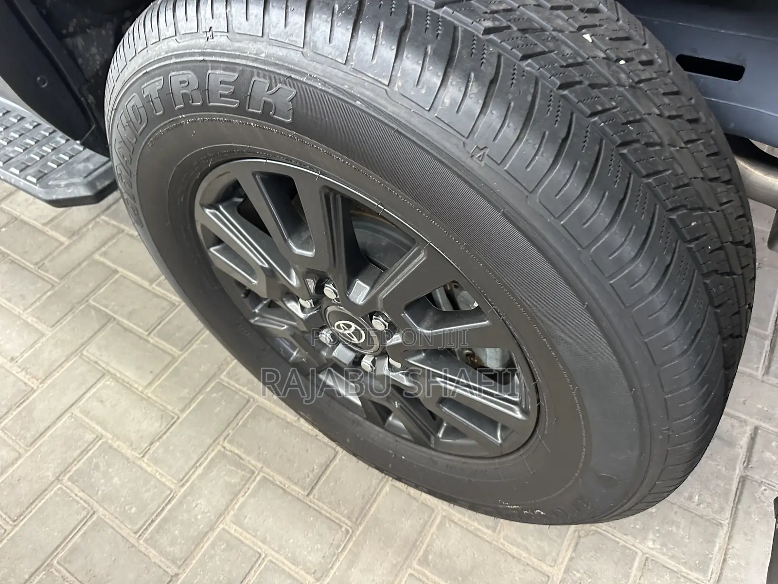 Toyota Land Cruiser Prado 2.7 2024