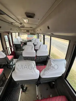 Mitsubishi Fuso Rosa 2004