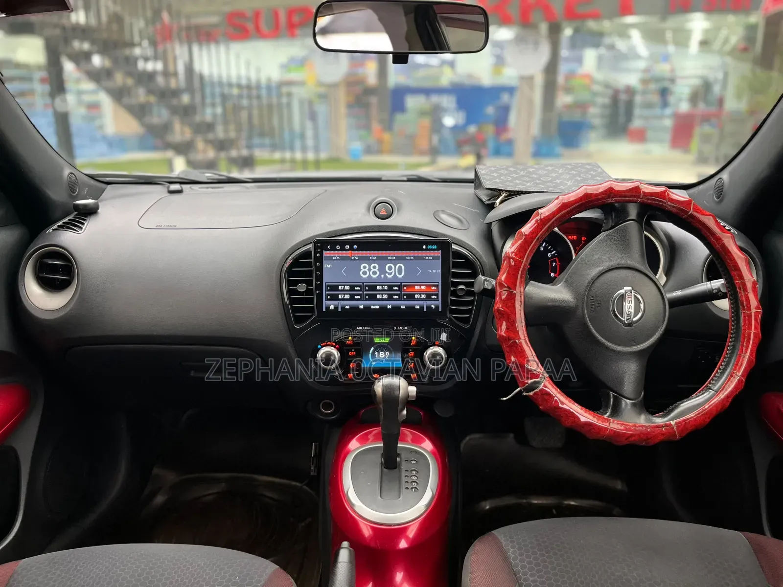 Nissan Juke 2011 Black
