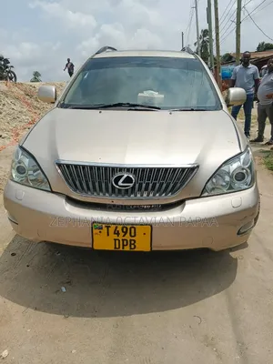 Toyota Harrier 2005 Gold