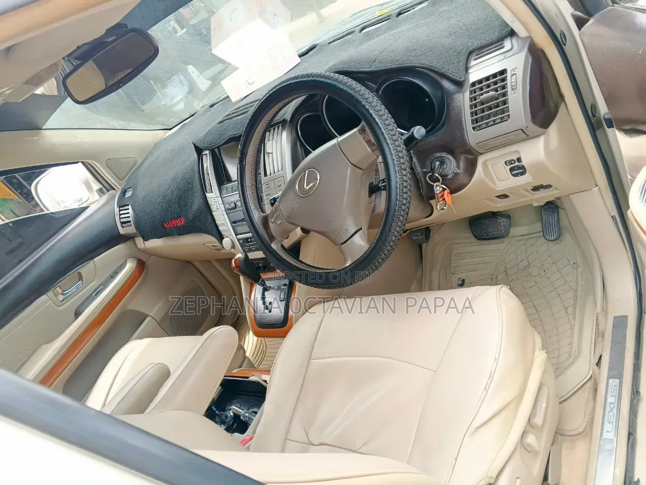 Toyota Harrier 2005 Gold