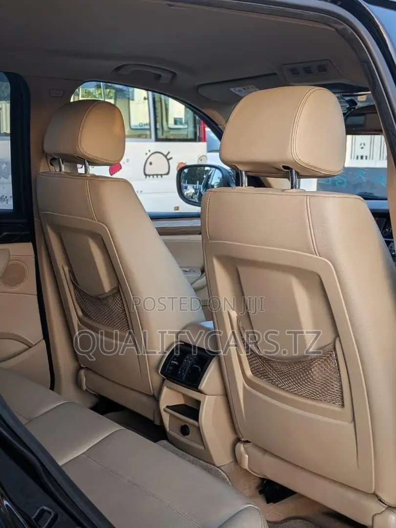 BMW X3 xDrive28i 4dr SUV AWD (2.0L 4cyl Turbo 8A) 2014 Black