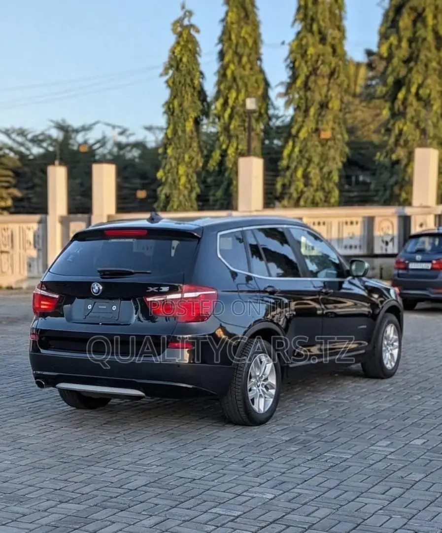 BMW X3 xDrive28i 4dr SUV AWD (2.0L 4cyl Turbo 8A) 2014 Black