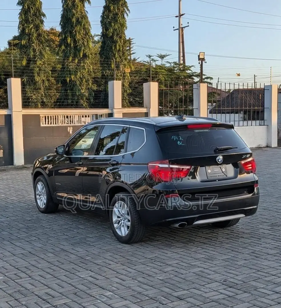 BMW X3 xDrive28i 4dr SUV AWD (2.0L 4cyl Turbo 8A) 2014 Black