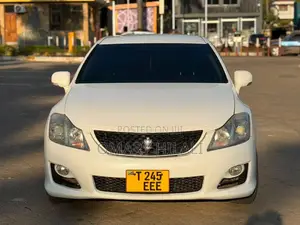 Toyota Crown 2008 White