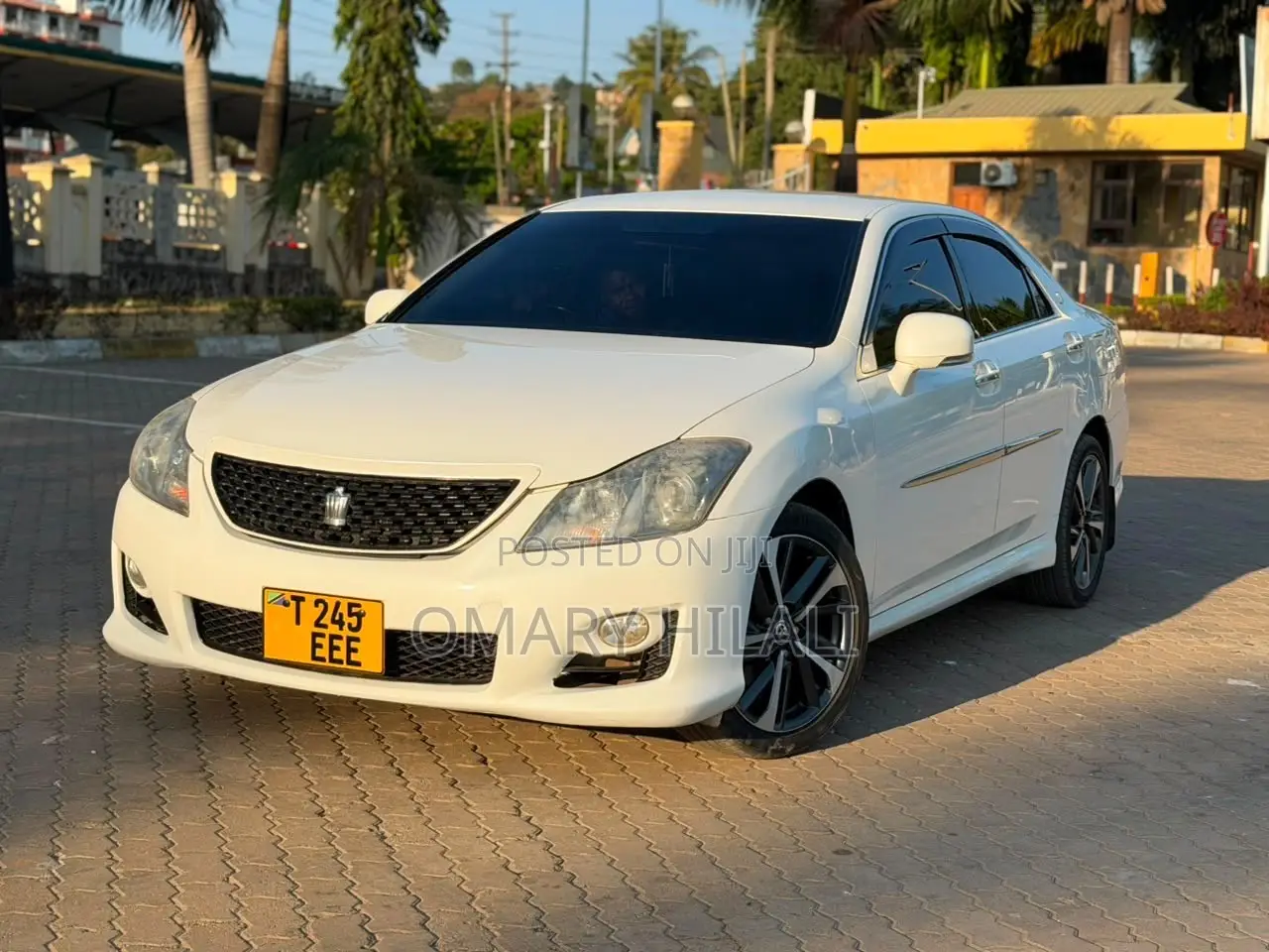 Toyota Crown 2008 White