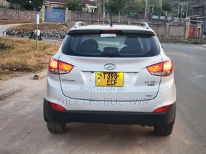 Hyundai Tucson 2013 Silver