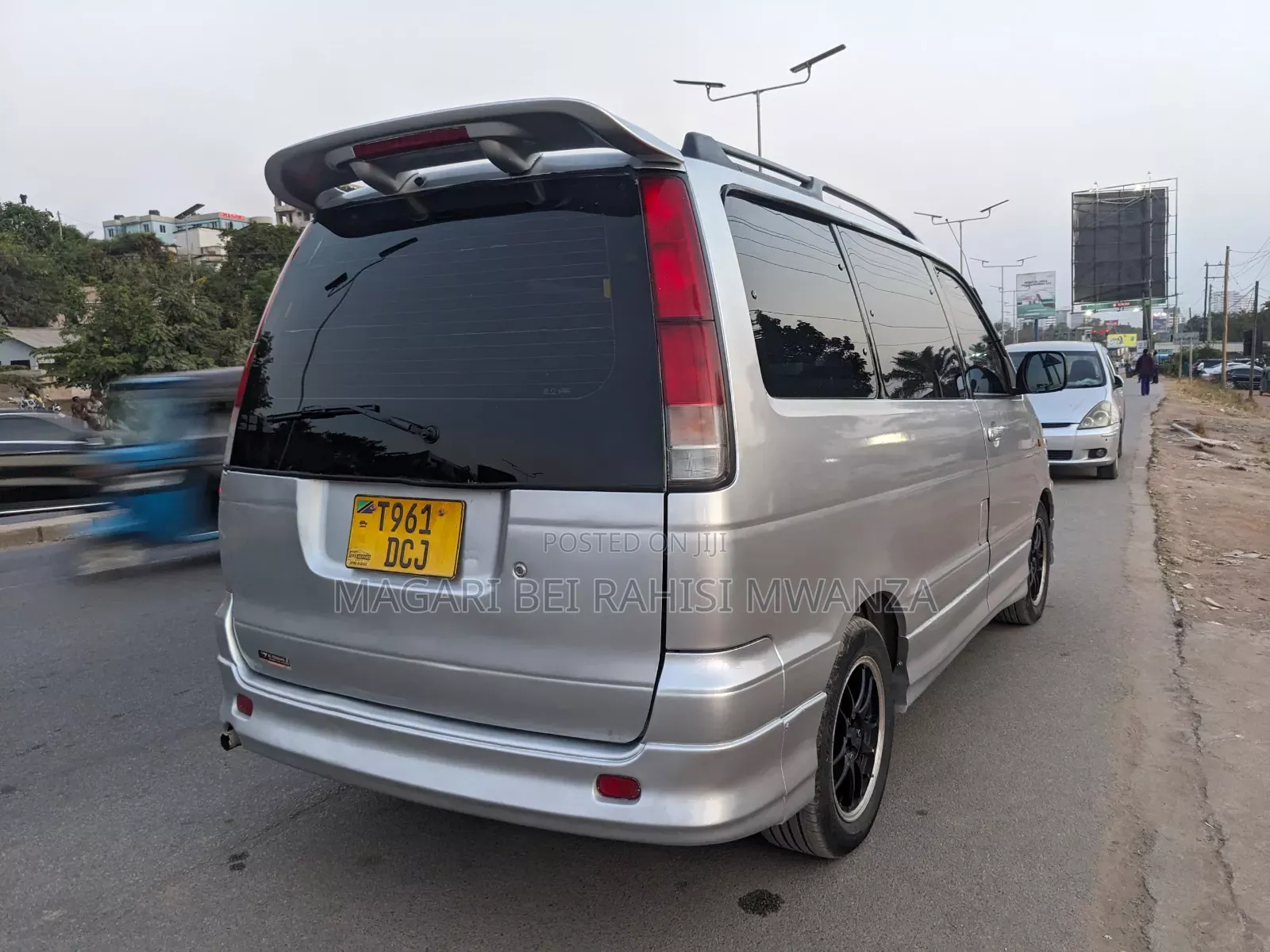 Toyota Noah 2008 Silver