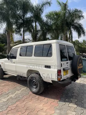 Toyota Land Cruiser 79 Series 2006 White