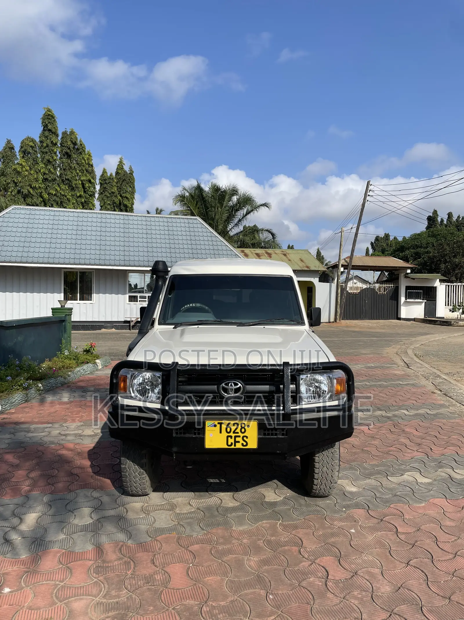 Toyota Land Cruiser 79 Series 2006 White