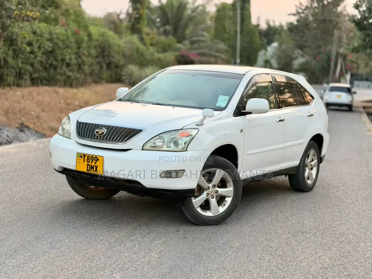 Toyota Harrier 2005 White