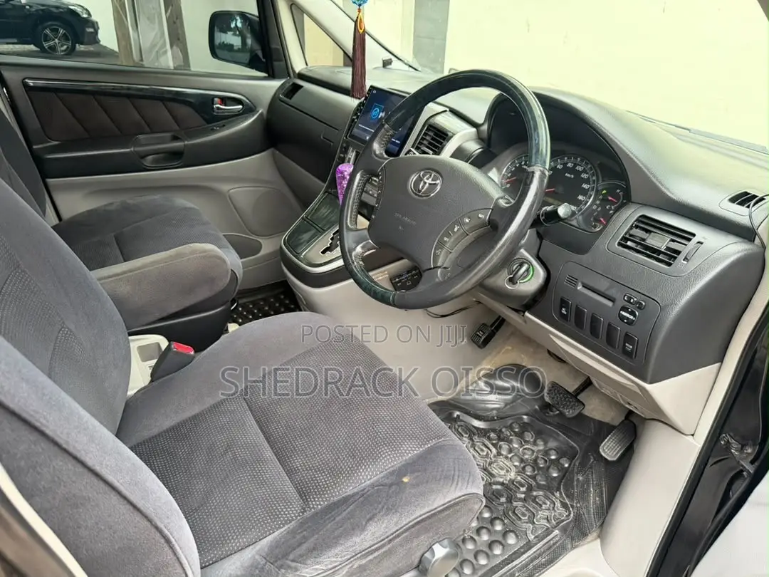 Toyota Alphard 2007 Black