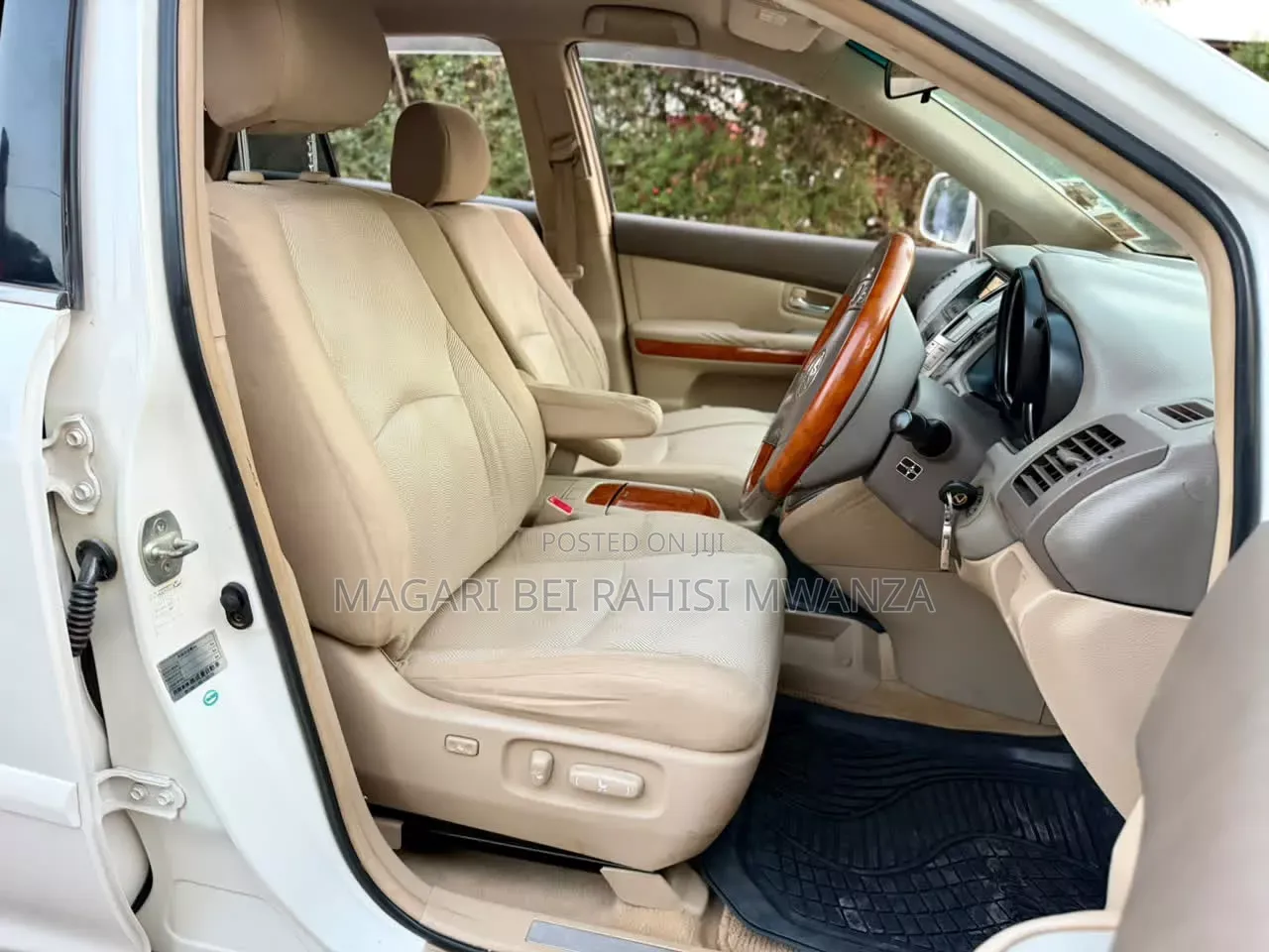 Toyota Harrier 2005 White