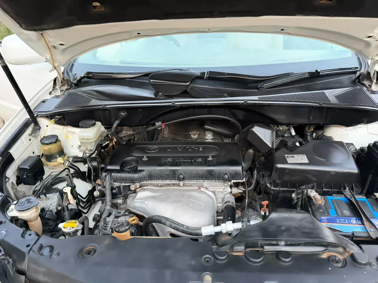 Toyota Harrier 2005 White