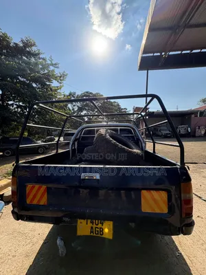 Toyota Hilux 2000
