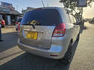 Toyota Corolla Spacio 2005 Silver