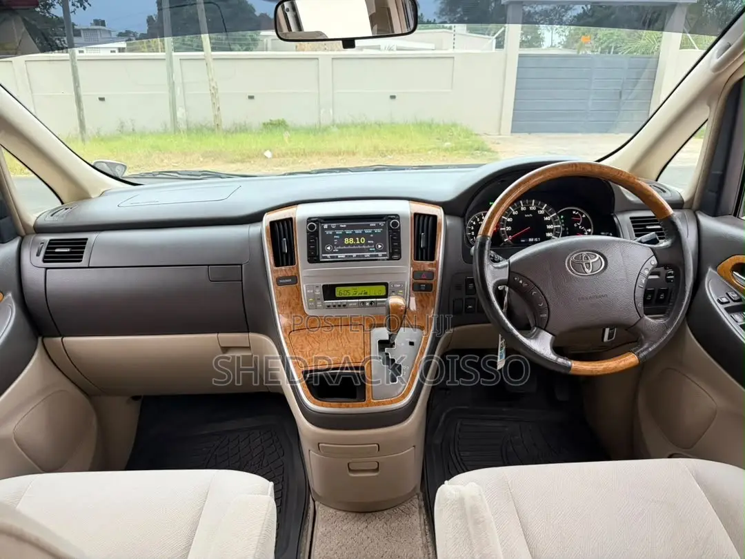 Toyota Alphard 2006 Silver