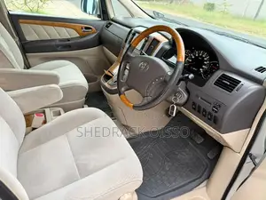 Toyota Alphard 2006 Silver