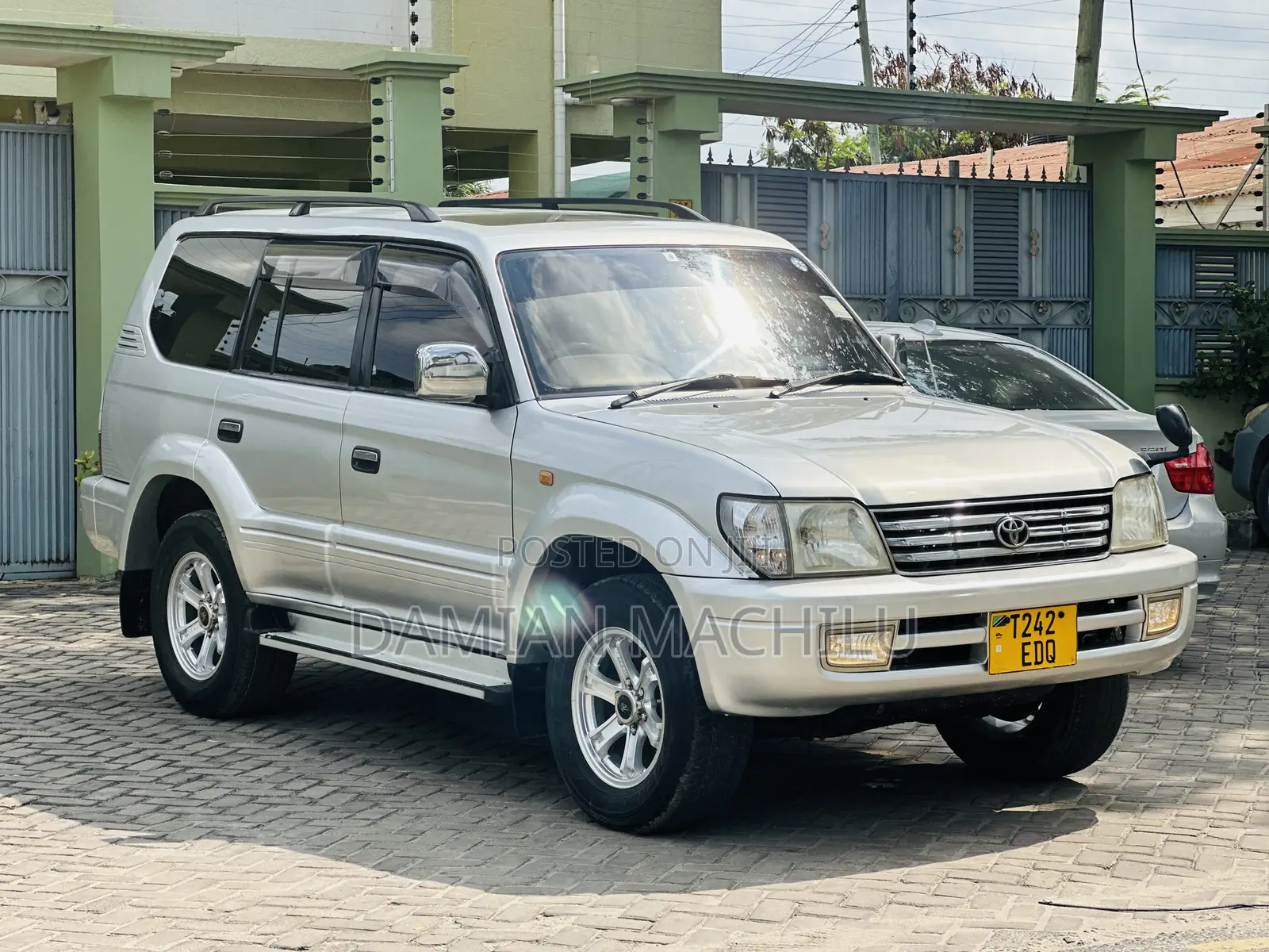 Toyota Land Cruiser Prado 2002 Silver