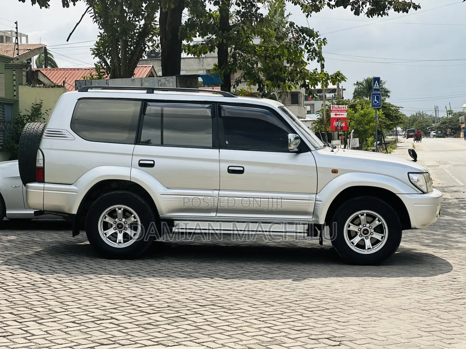 Toyota Land Cruiser Prado 2002 Silver