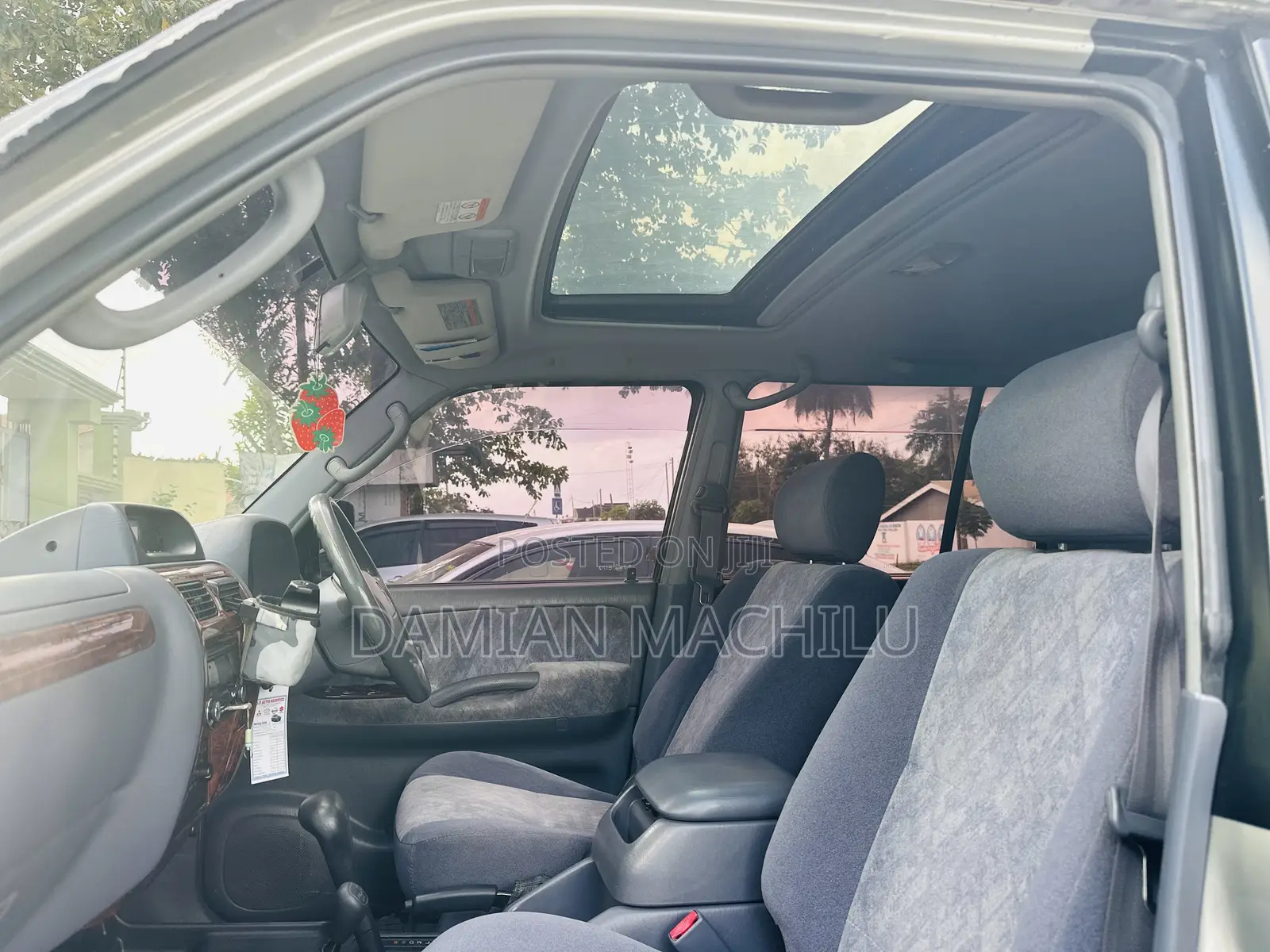 Toyota Land Cruiser Prado 2002 Silver