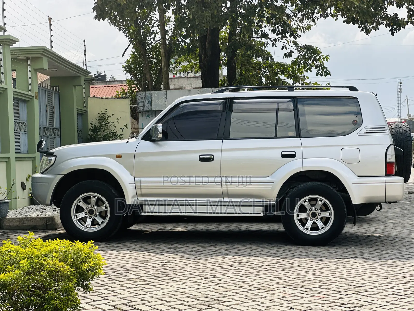 Toyota Land Cruiser Prado 2002 Silver